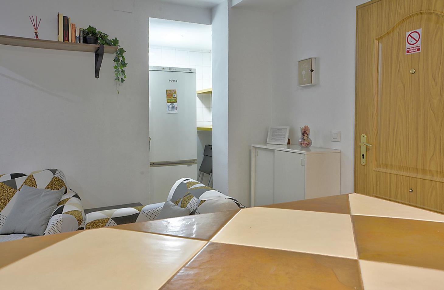 Apartamento Muralla Sevilla Bagian luar foto