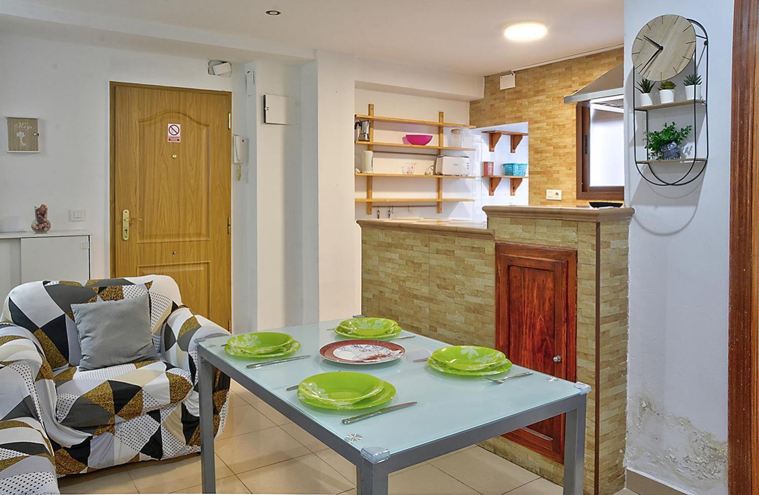 Apartamento Muralla Sevilla Bagian luar foto