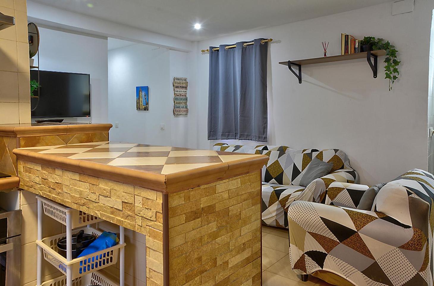 Apartamento Muralla Sevilla Bagian luar foto